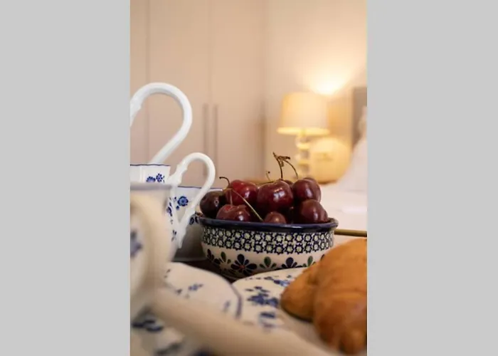 Paraga プラティス・ヤロス