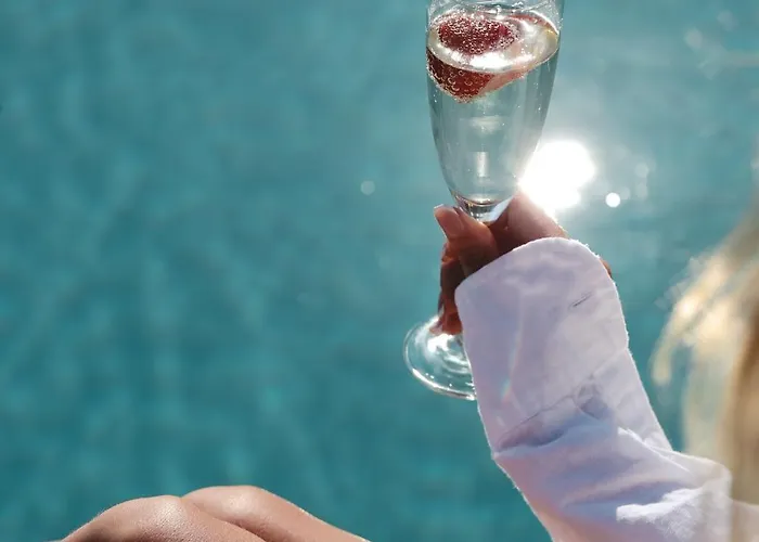 Paraga פלאטיס יאלוס