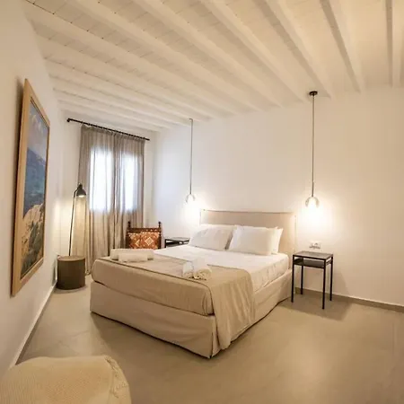 Paraga Villa *
